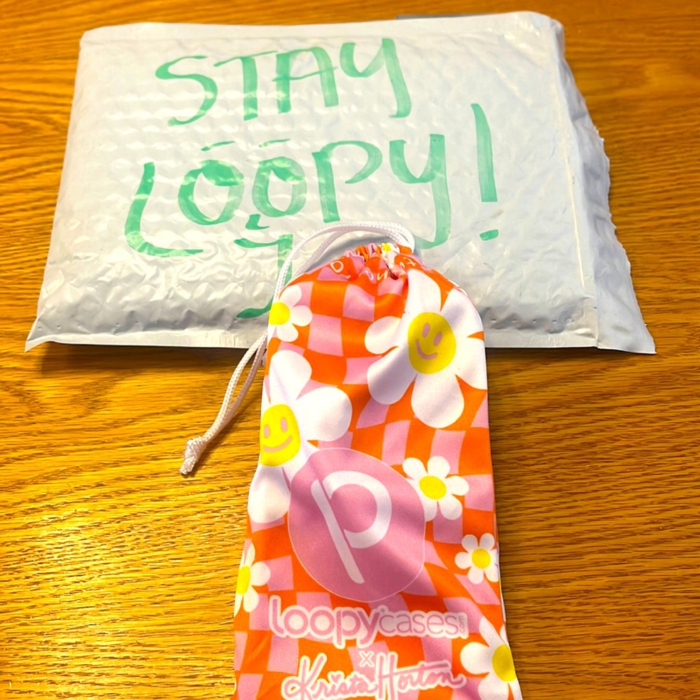 iPhone 12 Pro (6.1” screen) Daisy Dreamin Krista Horton loopy case.